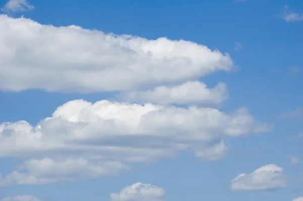 Yoğun bulutlar — Stok fotoğraf