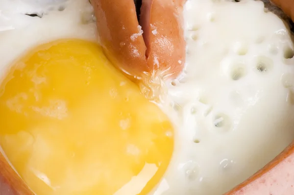 Uova e salsiccia — Foto Stock
