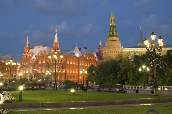 Historical museum and Kremlin Tower — Stock Photo, Image