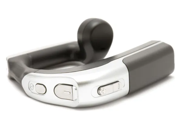 Bluetooth sluchátka na bílém pozadí — Stock fotografie