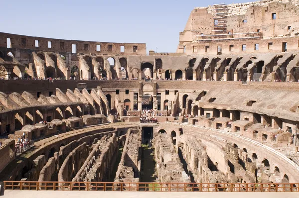 Арена Колизей в Риме Италия — стоковое фото