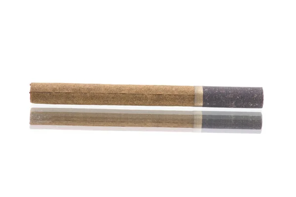 Cigarillo em closeup branco — Fotografia de Stock