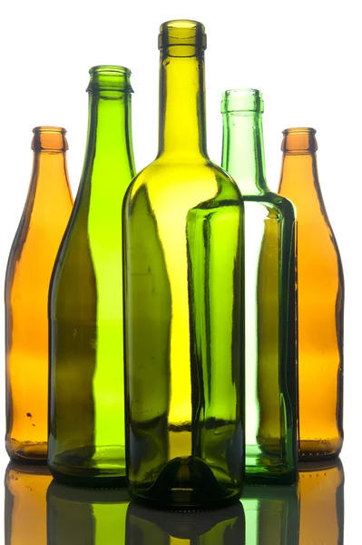 Botella de vidrio sobre fondo blanco —  Fotos de Stock