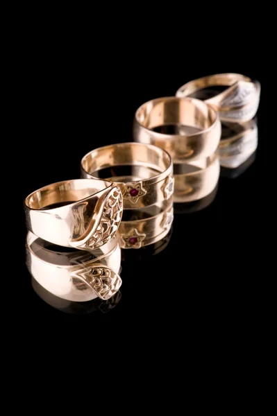 Złote pierścienie makro — Zdjęcie stockowe