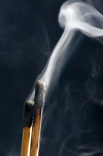 Match en rook macro — Stockfoto