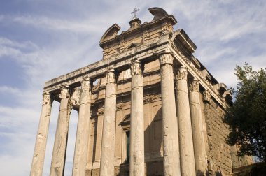 Temple on forum