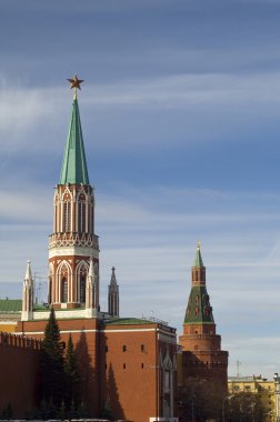 Moskova kremlin kuleleri