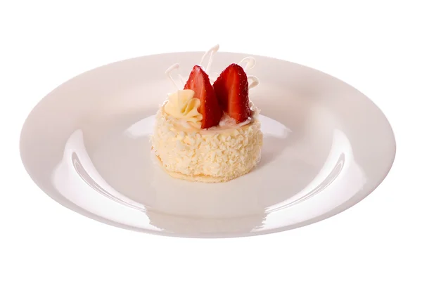 Φράουλες κέικ (απομονωθεί σε λευκό) — Φωτογραφία Αρχείου