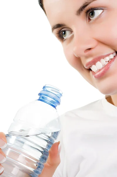 Junges Mädchen mit Mineralwasser — Stockfoto