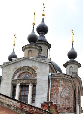 Gündüzleri kilise