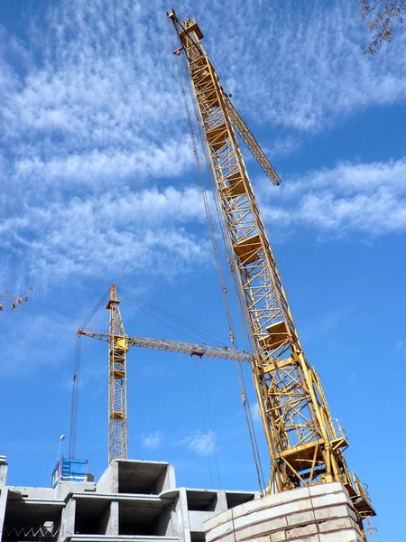Two crane towers on sky background — Stock Photo, Image