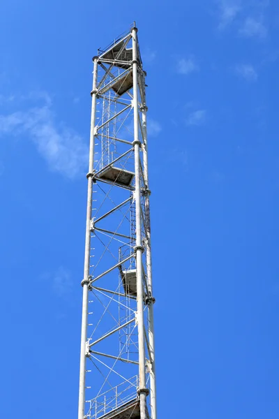 Maszt antenowy — Zdjęcie stockowe