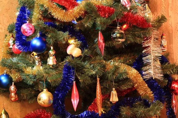 Игрушки на новогоднюю елку — стоковое фото