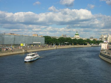 Quay Nehri üzerinde