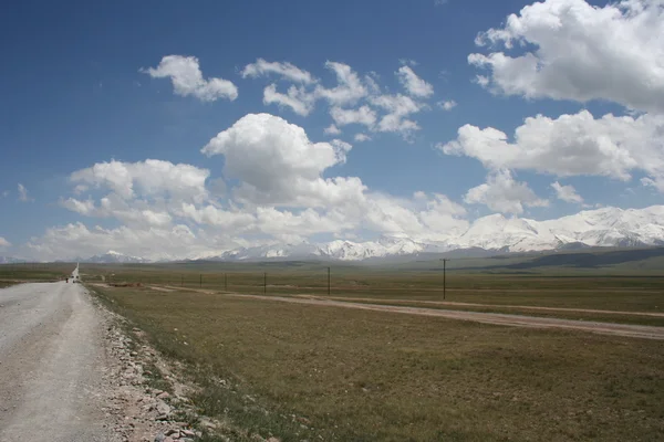 Estepa abierta Kirguistán — Foto de Stock
