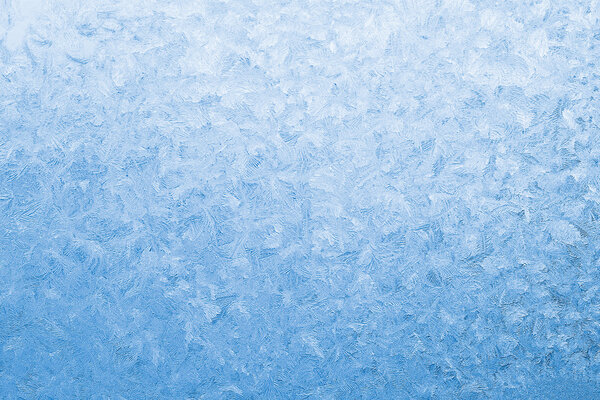 Светло-синее замороженное окно
