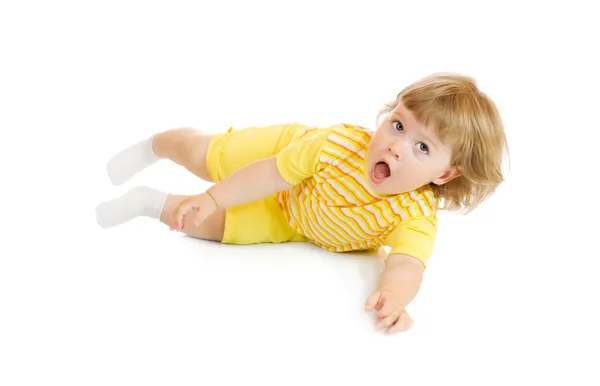 Malá holčička v žluté kalhoty a tričko — Stock fotografie