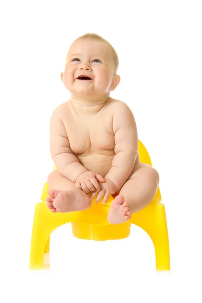 Pequeno bebê sorridente e câmara-pote — Fotografia de Stock