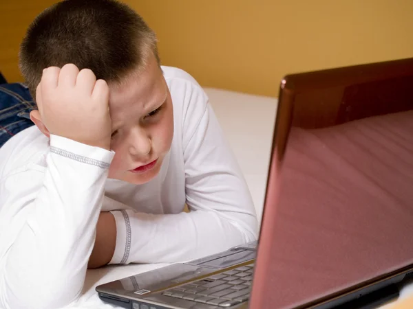 Boy with computer — Stock Photo, Image