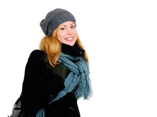 겨울 옷을 입고 웃는 여자 — 스톡 사진