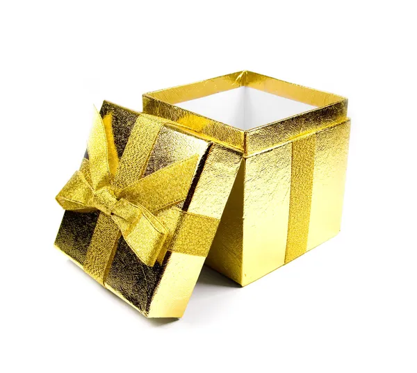 Открытая золотая блестящая подарочная коробка — стоковое фото
