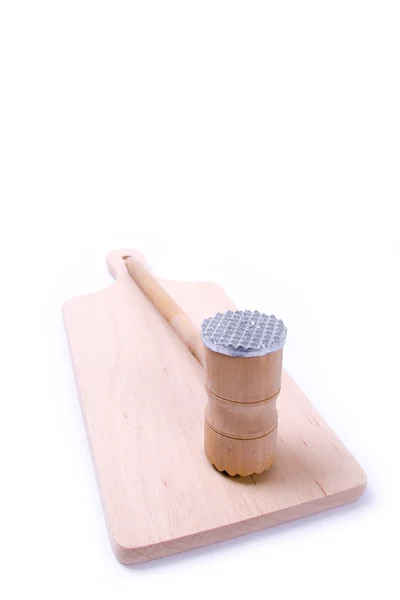 Tablero de cocina con martillo de carne — Foto de Stock