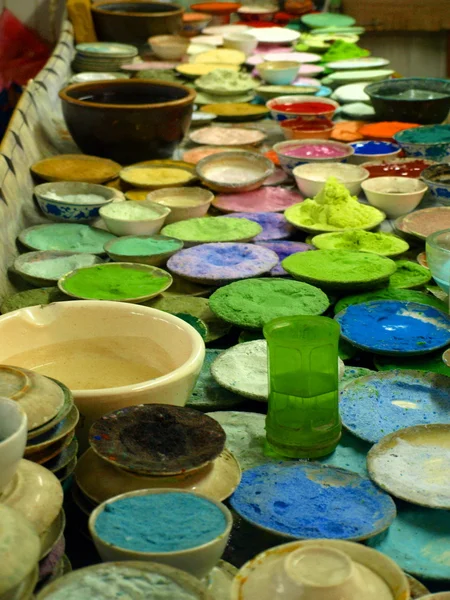 stock image Paint on plates, vases, China