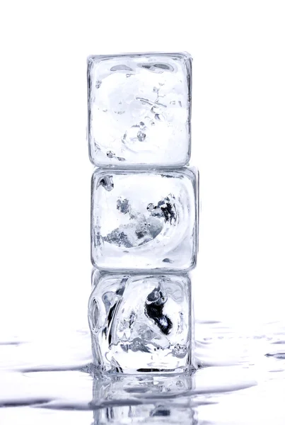 녹는 얼음 조각 스톡 사진