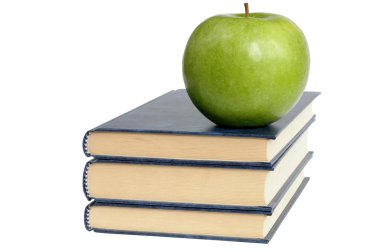 kitap ve yeşil elma