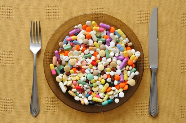 Plate with Pills — Stock Photo, Image