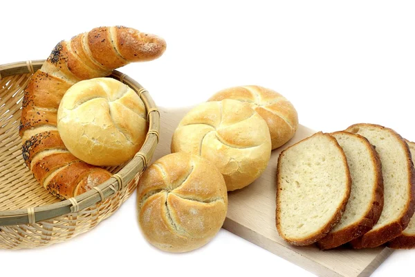 Rollo de pan y croissant . — Foto de Stock