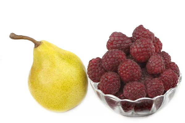Pear and raspberries. — Stock Photo, Image