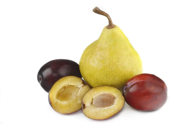 Plommon och päron — Stockfoto