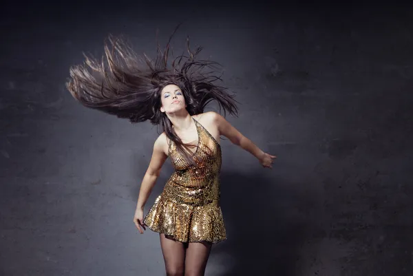 Disco dancer met lange haren — Stockfoto