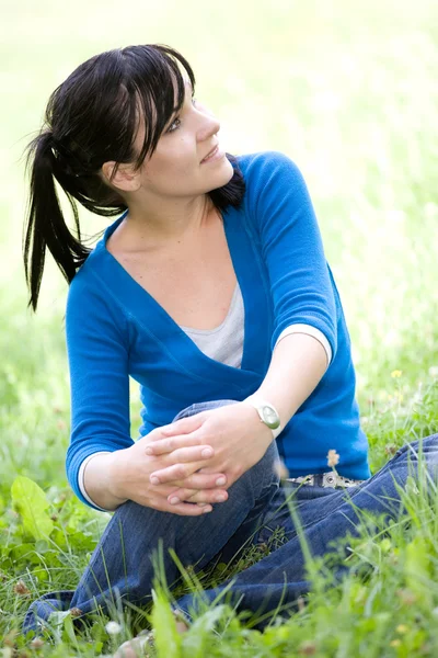 Relaxing woman — Stock Photo, Image