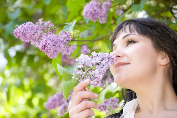 stock image Woman lying on grass