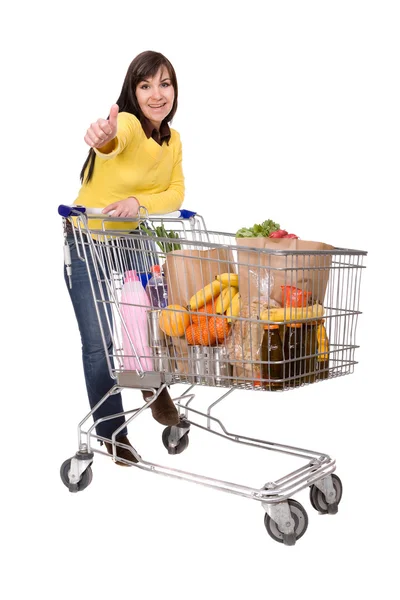 Frau mit Einkaufswagen — Stockfoto