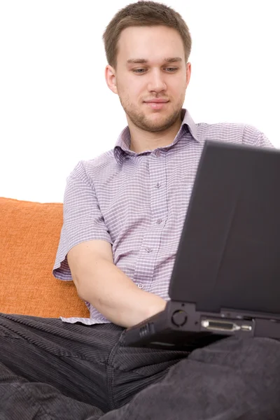 Uomo con laptop — Foto Stock