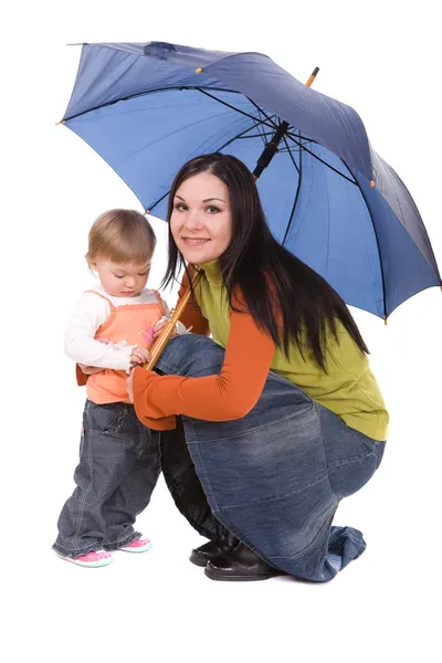 Rodzina z parasolem — Zdjęcie stockowe