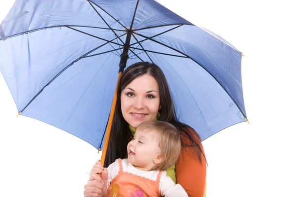 Familj med paraply — Stockfoto