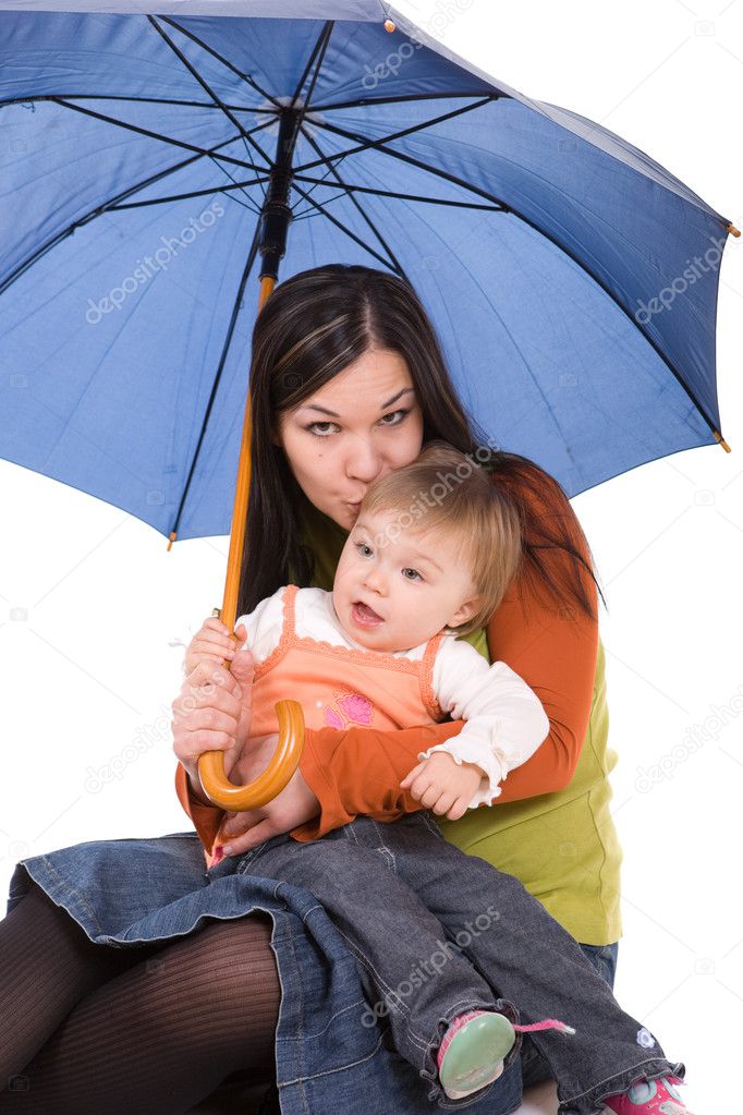 Family with umbrella