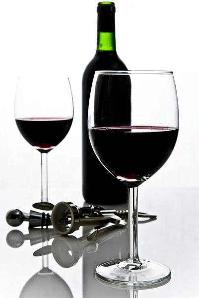 Botella de vino y gafas de vino —  Fotos de Stock