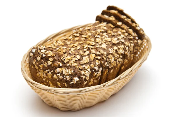 Хліб оптом у плетеному кошику — стокове фото