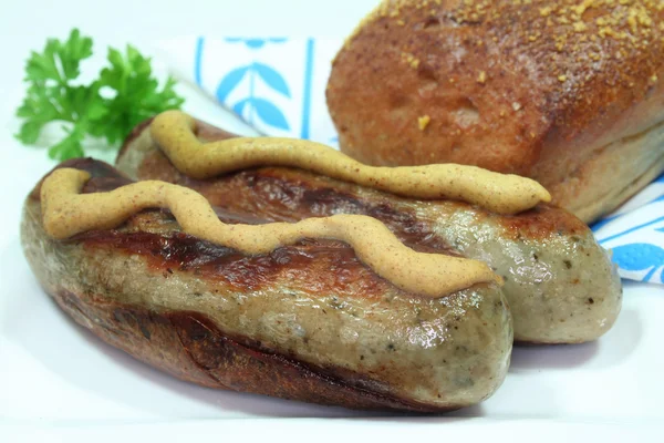 Bratwurst med senap och bröd — Stockfoto