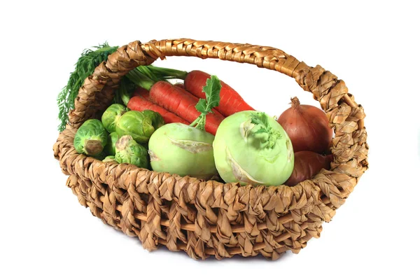 Χειμερινά λαχανικά σε ένα καλάθι — Φωτογραφία Αρχείου