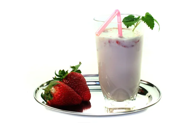 Strawberry shake with lemon balm — Stock Photo, Image