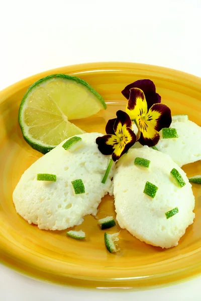 Lime mousse — Stock Photo, Image