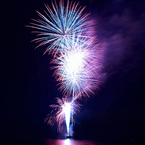 Фейерверк, салют
