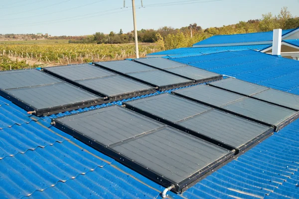 Solar water heating system — Stock Photo, Image