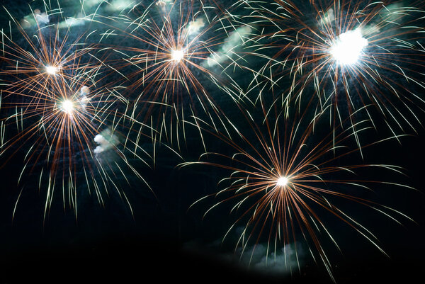 Фейерверк, салют
.